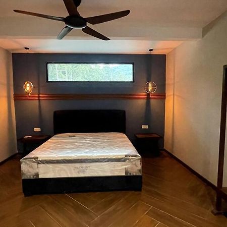 Charis Janda Baik Semi D Villa 6: 3 Bedroom + Pool Bentong Dış mekan fotoğraf